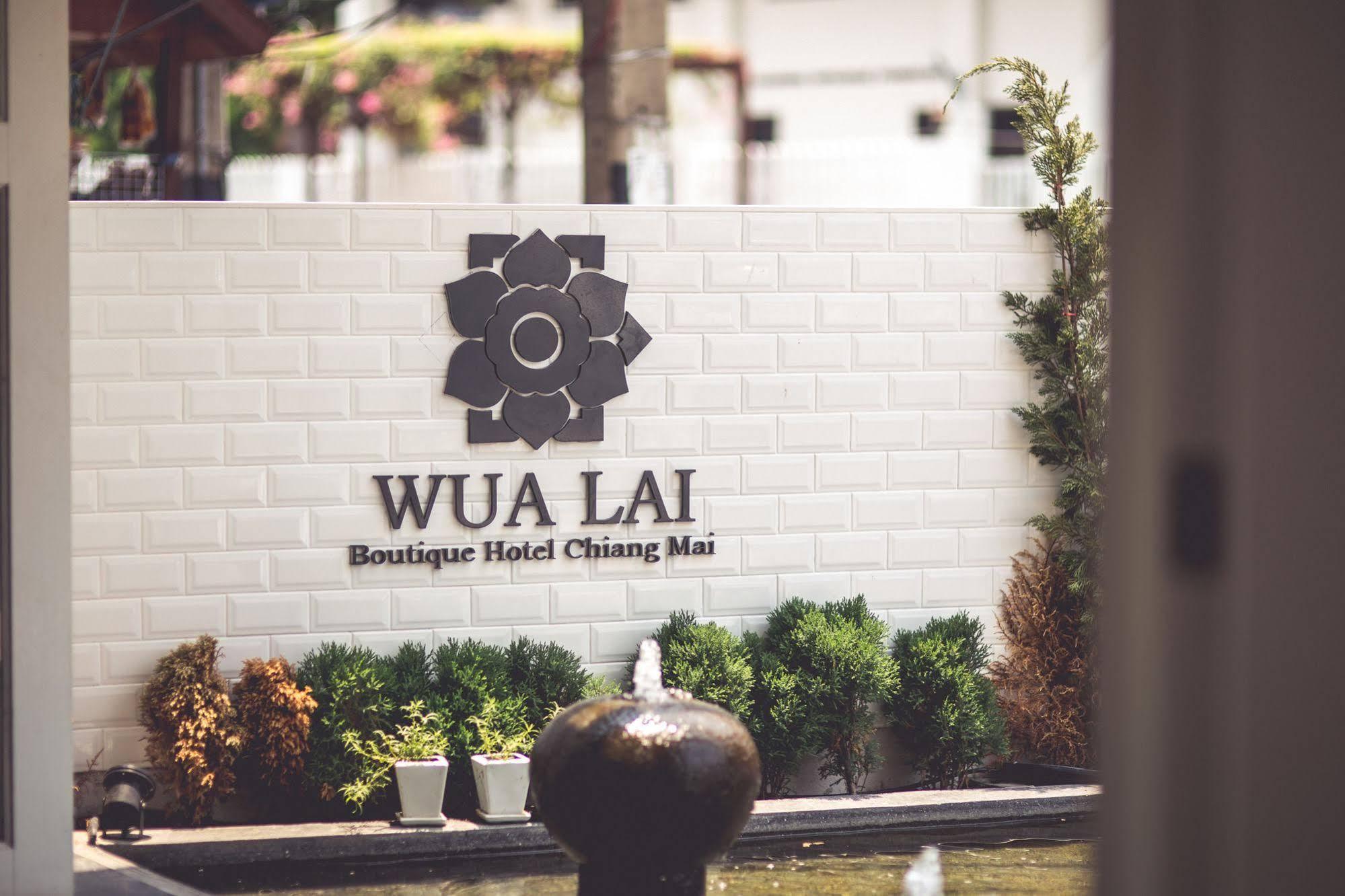 Casa Vespa At Wua Lai Boutique Hotel Chiang Mai Exteriör bild